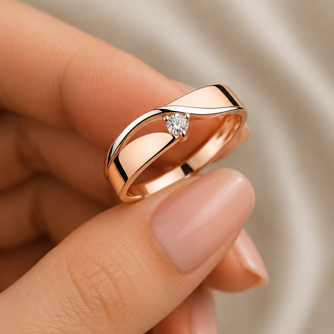 Elegant rose-gold ring